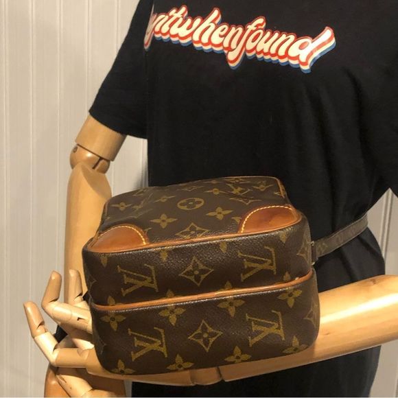 LOUIS VUITTON Amazon Monogram Messenger Crossbody Shoulder Bag Authentic TH0974 - Picture 8 of 17